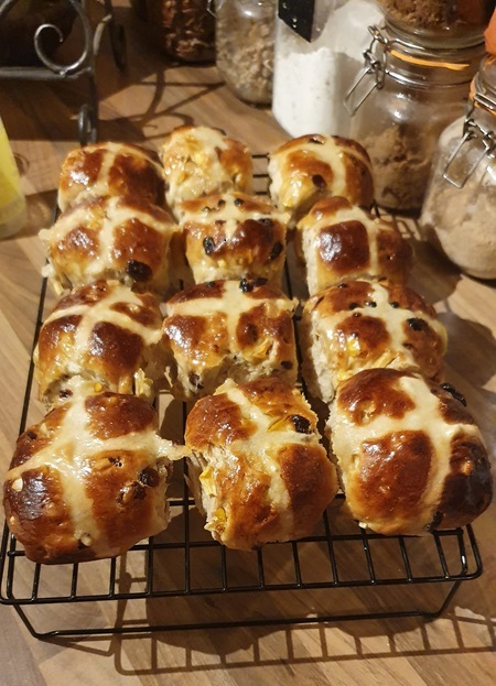 Hot Cross Buns