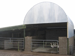 Glynelwyn barn